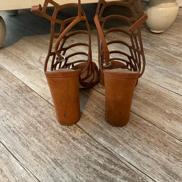 Shoes - Picture 3 of 3